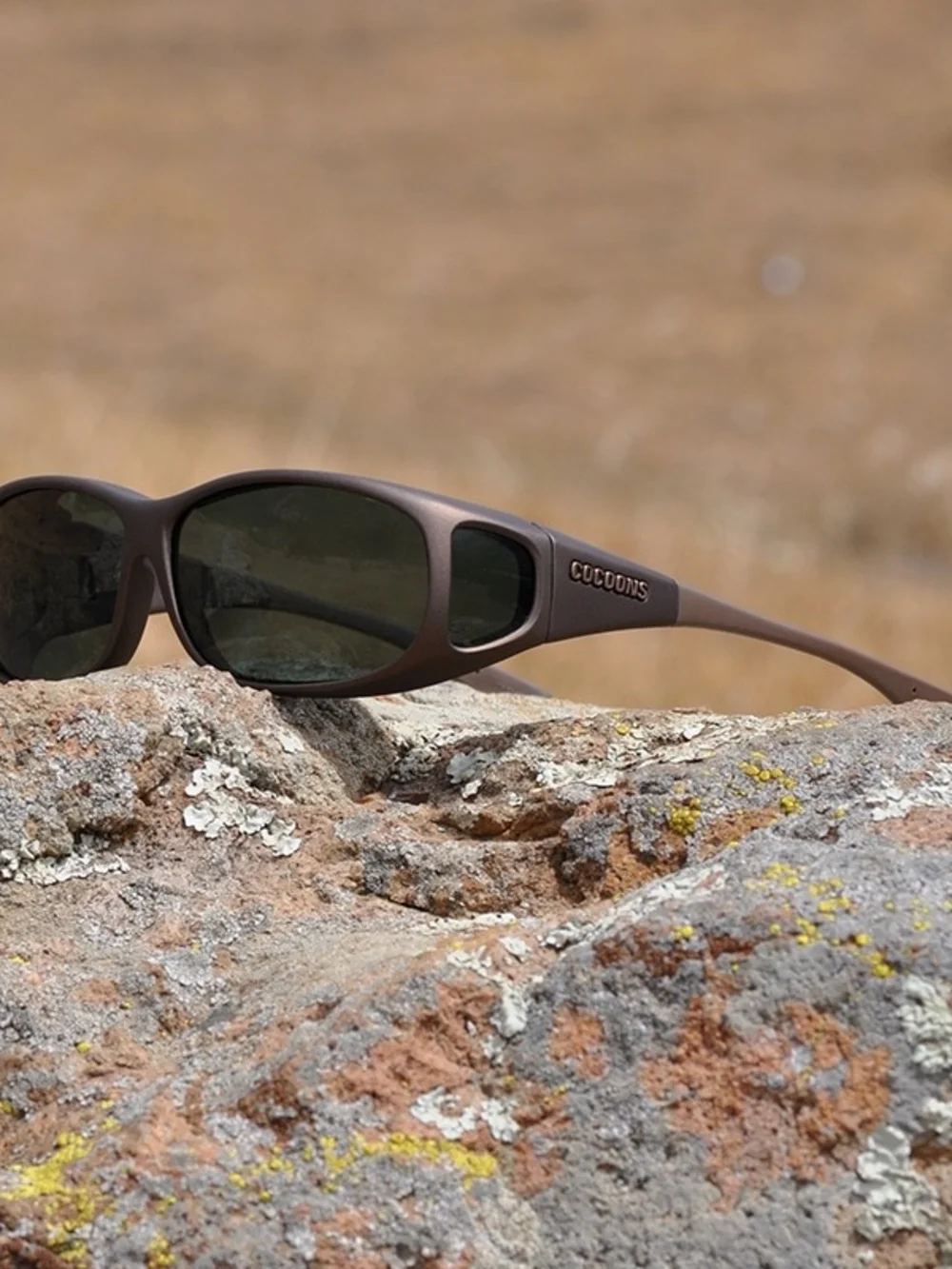 Men's Mini Slim Sand/Gray Polarized Fitover sunglasses